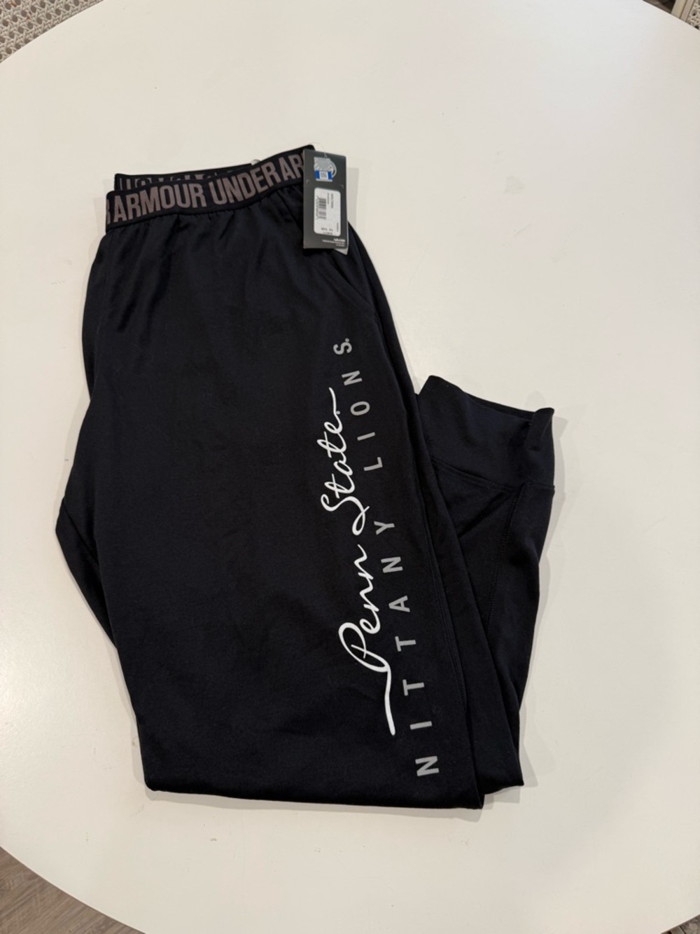 Under Armour Black Penn State Nittany Lions Women’s Joggers. NWT